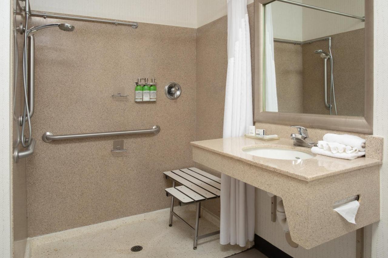 Holiday Inn & Suites Goodyear - West Phoenix Area By Ihg Exteriör bild