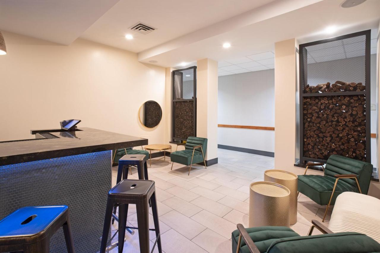 Holiday Inn & Suites Goodyear - West Phoenix Area By Ihg Exteriör bild