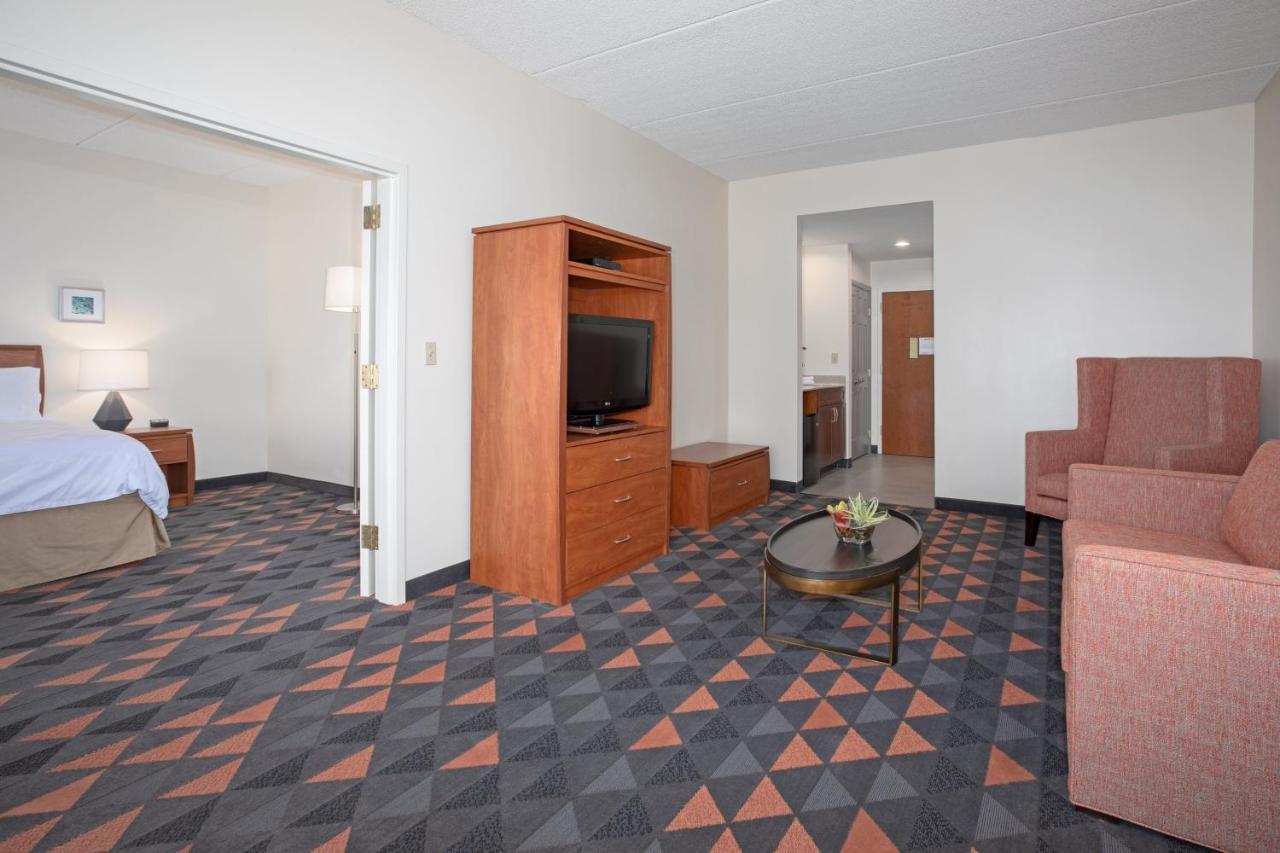 Holiday Inn & Suites Goodyear - West Phoenix Area By Ihg Exteriör bild
