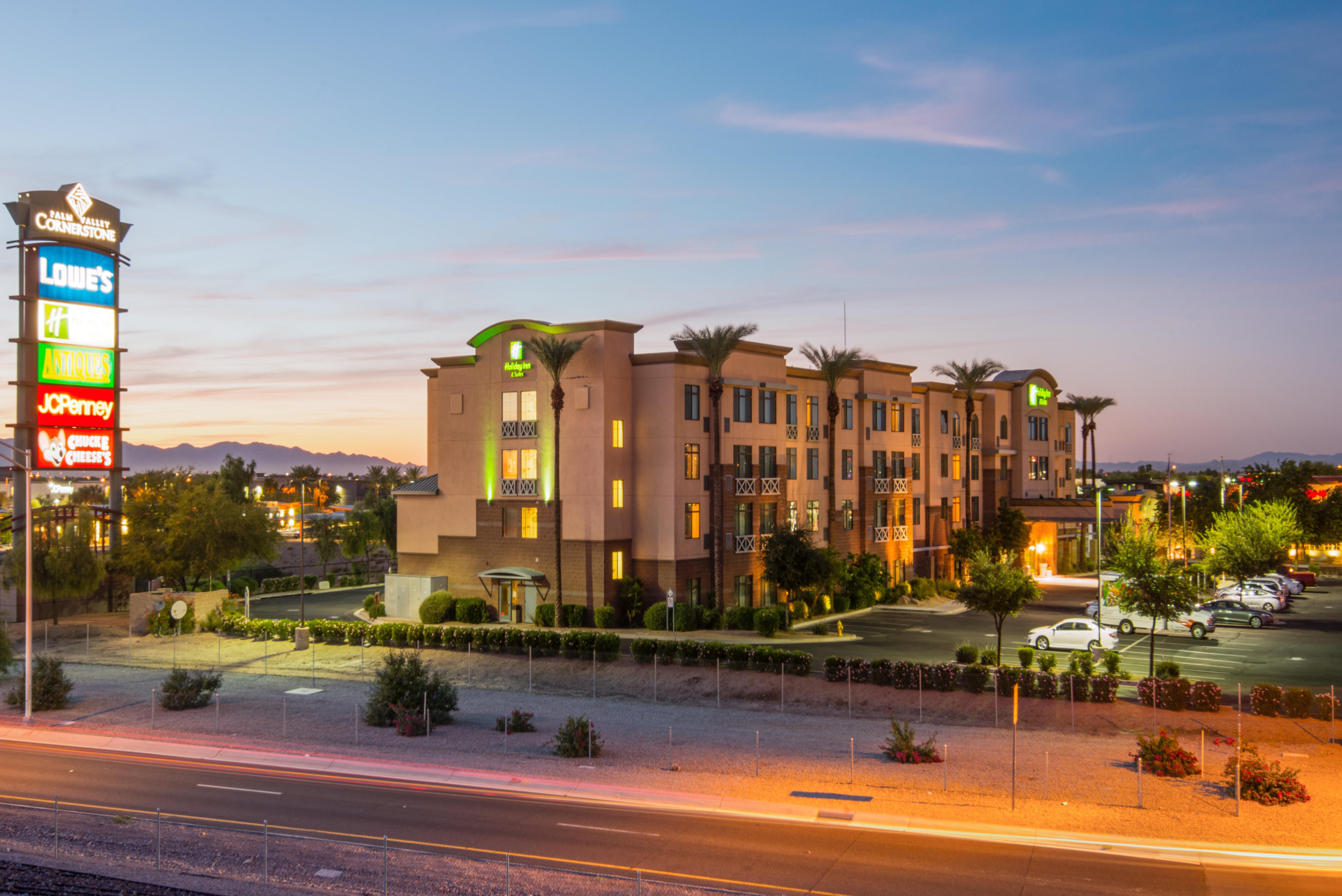 Holiday Inn & Suites Goodyear - West Phoenix Area By Ihg Exteriör bild